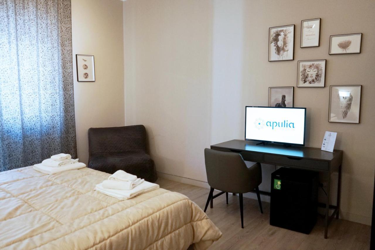 Re Di Smirne By Apulia Accommodation Bari Eksteriør billede