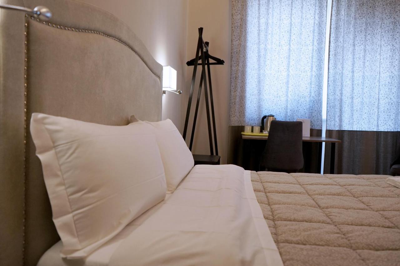 Re Di Smirne By Apulia Accommodation Bari Eksteriør billede
