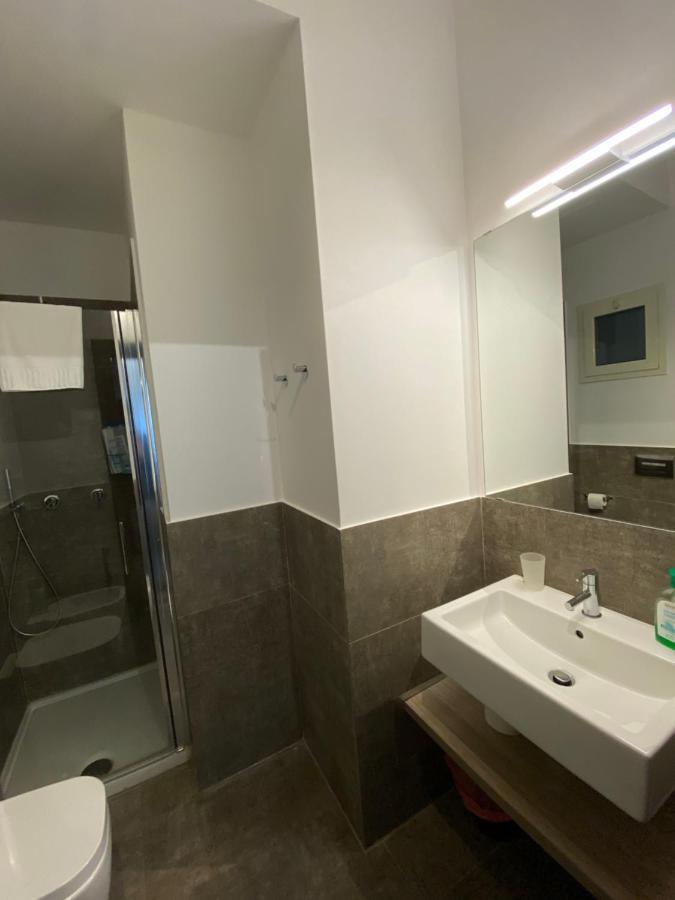 Re Di Smirne By Apulia Accommodation Bari Eksteriør billede