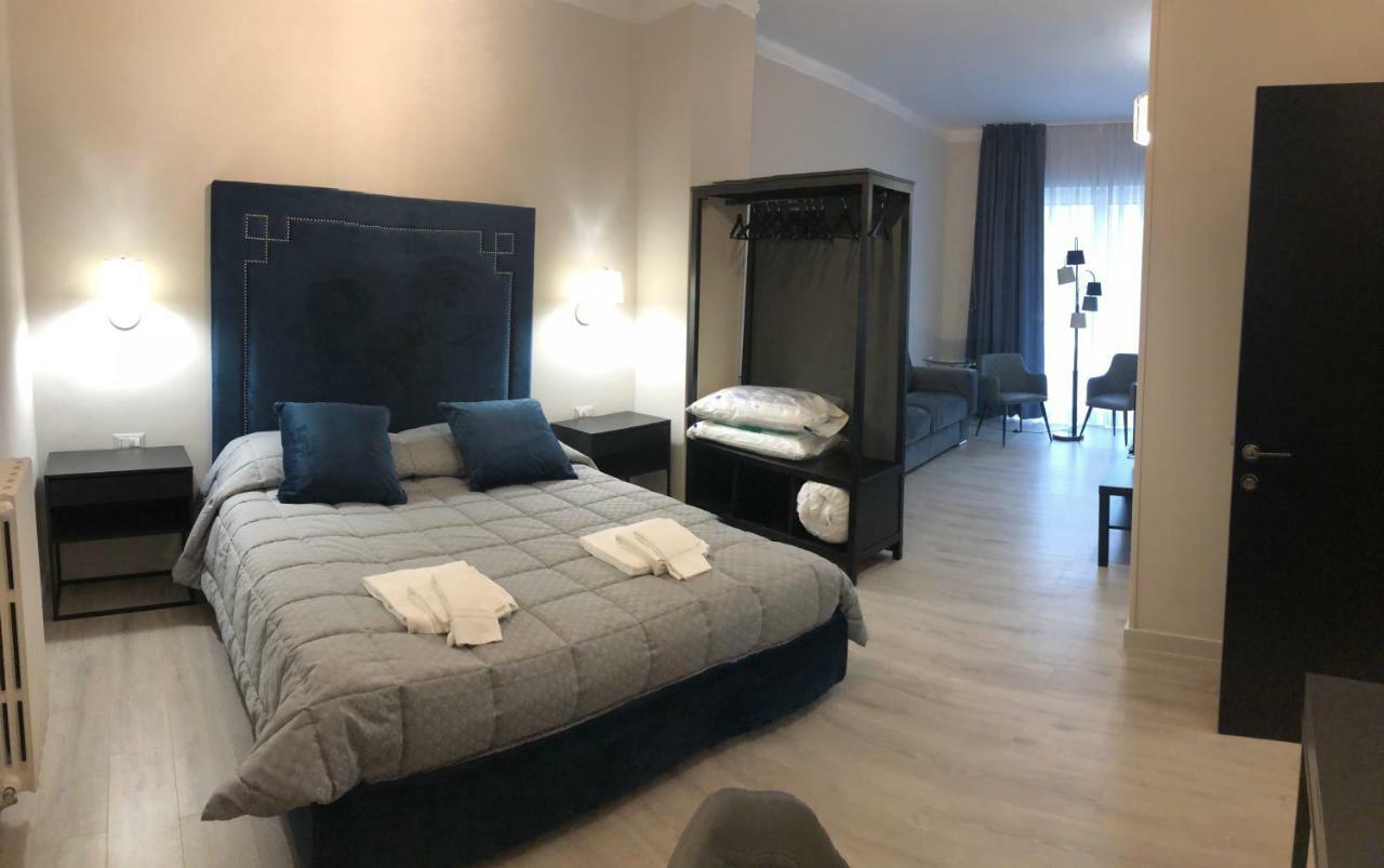 Re Di Smirne By Apulia Accommodation Bari Eksteriør billede